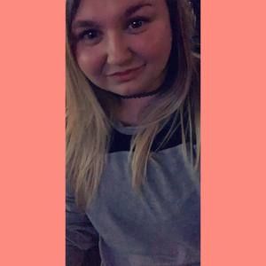 Meet your Posher, Celina